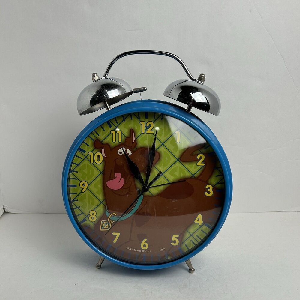 Scooby Doo 2-bell battery operated wall or freestanding clock.